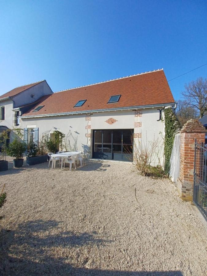 Reve De Loire Gite Au Calme Au Pied Des Chateaux De La Loire Onzain Ngoại thất bức ảnh
